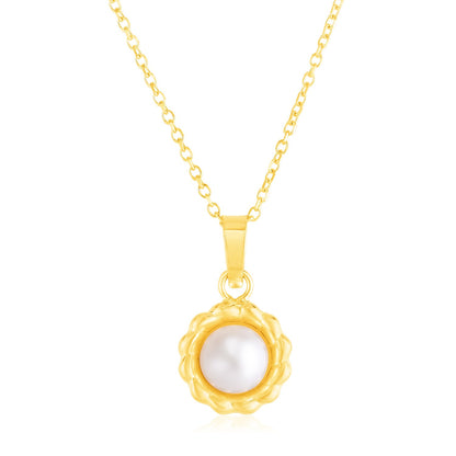 14k Yellow Gold Flower Necklace with Pearl