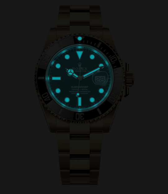 Rolex Submariner date oyster, yellow gold with black dial 41 mm Watch, night vision 