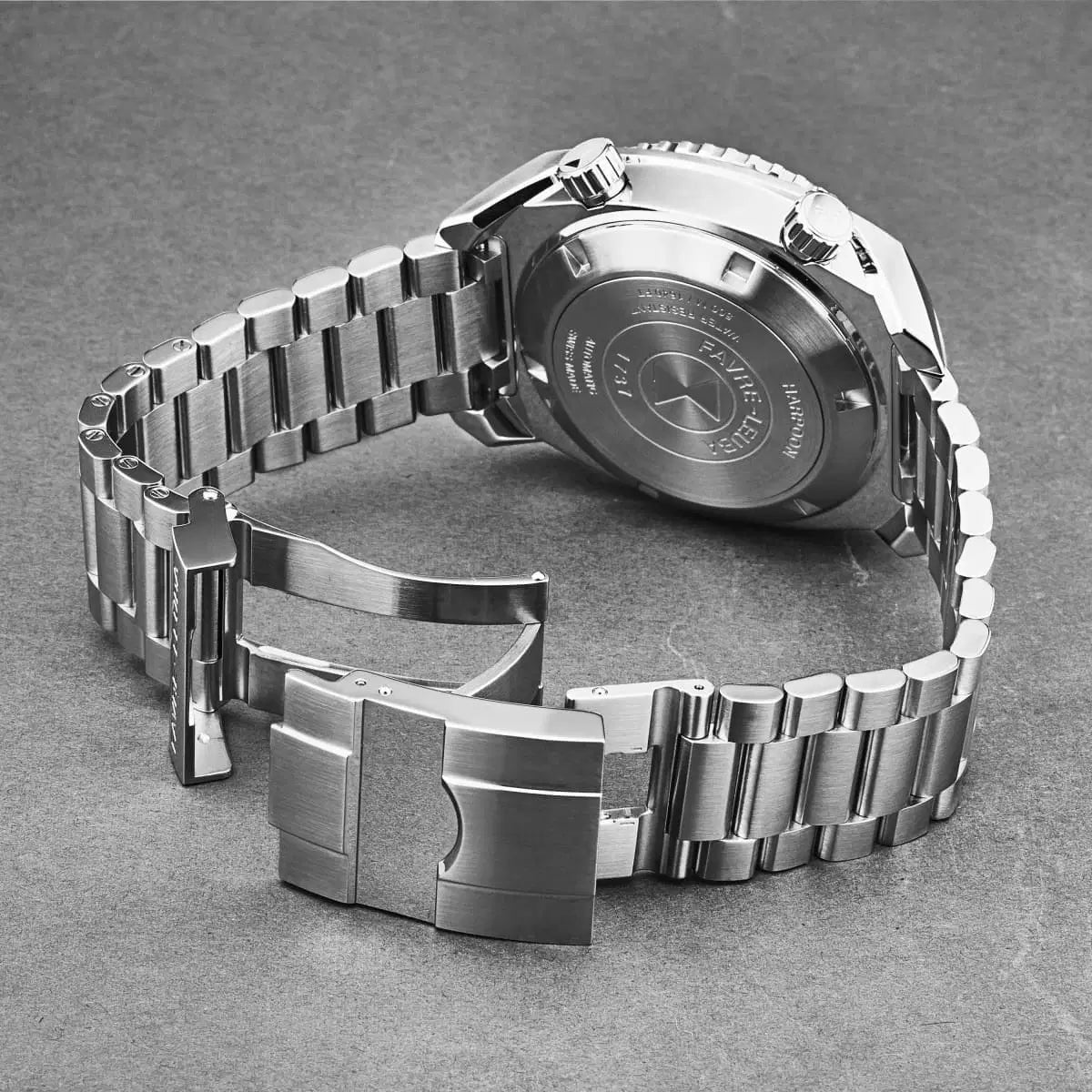 Favre-Leuba Men's 'Raider Harpoon' Black White Dial Stainless Steel Bracelet Automatic Watch